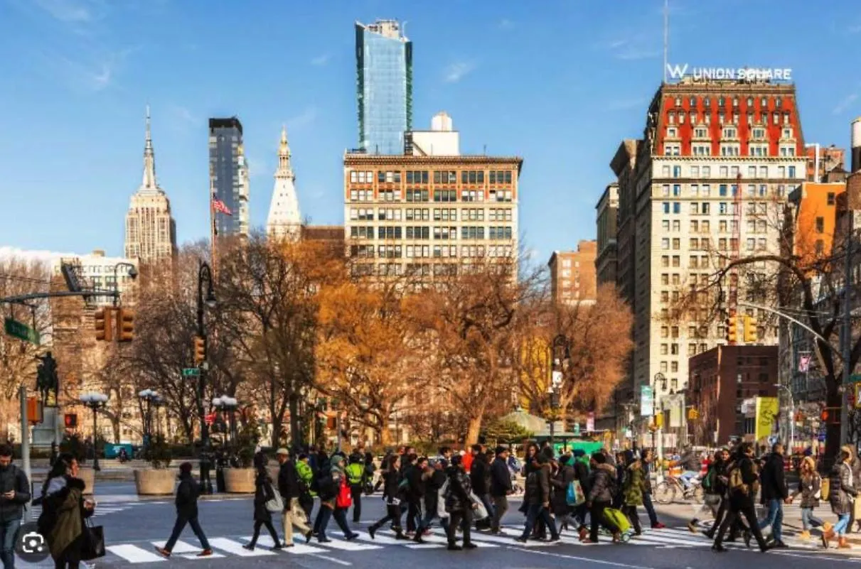 Union Square Sanctuary - Chic One Bedroom Retreat In Downtown Manhattan New York